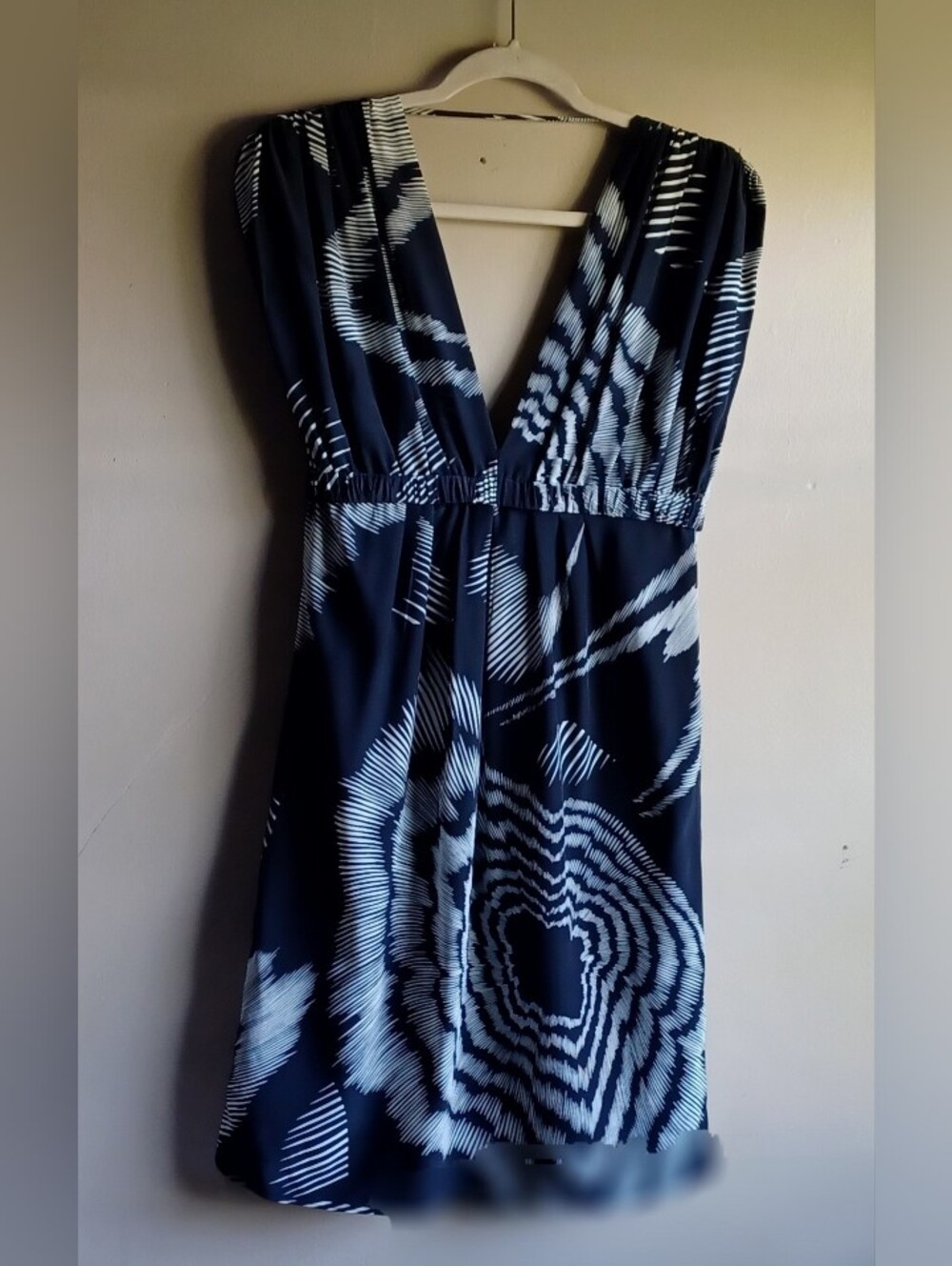 BLACK HALO Mini Dress Silk Mini Dress Sz4